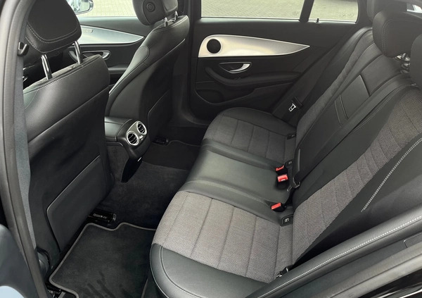 Mercedes-Benz Klasa E cena 129899 przebieg: 186954, rok produkcji 2020 z Rybnik małe 781